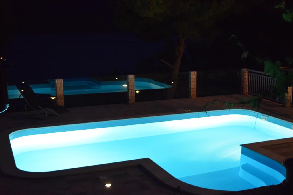 Seaside Villa Near Trogir - Poljica 玛里纳 外观 照片